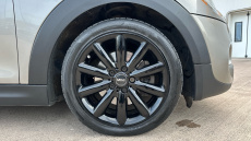 MINI Hatchback 2.0 Cooper S Classic II 3dr Auto Petrol Hatchback